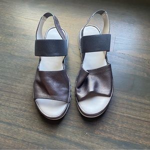 The Flexx sandals bronze sz 9 ( 40.5 eur)